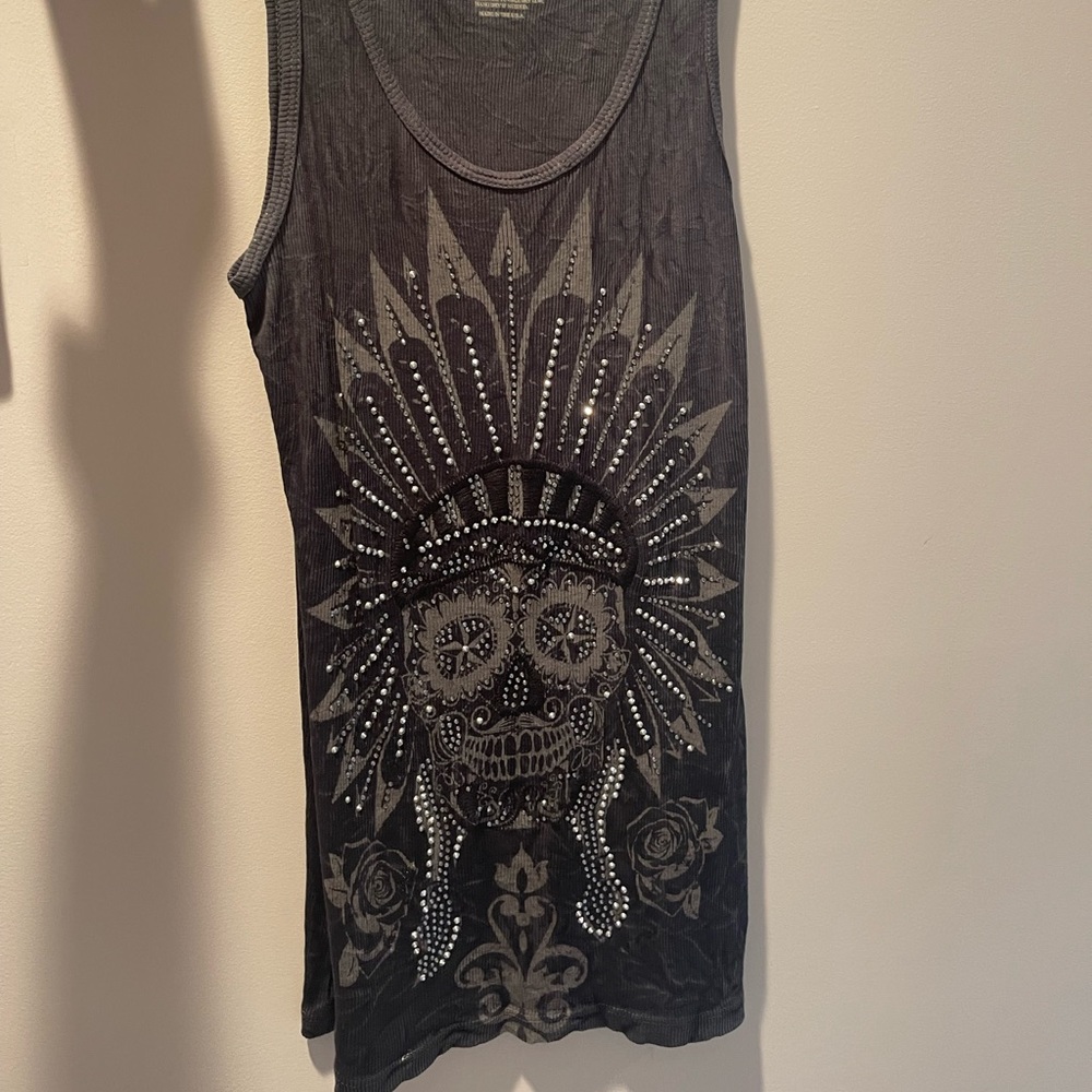Velvet Stone skull tank